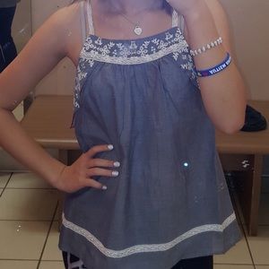 Summery white pattern/trim tank top